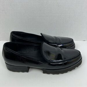 Donald J. Pliner Elen Loafer Black Patent Leather Slip on Career Wear Sz 7.5N